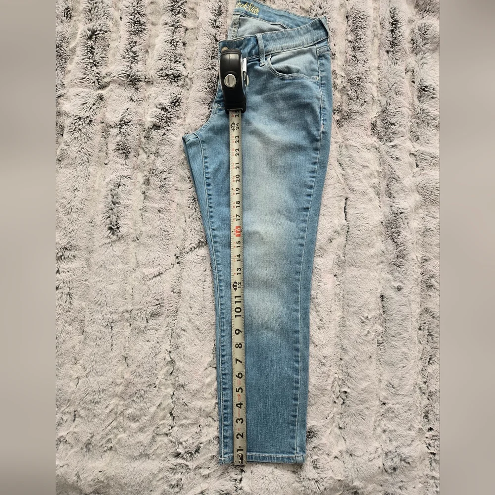 Old Navy ROCK STAR Women's Sky Blue‎ Skinny Crop Jeans - Like New - Size 12